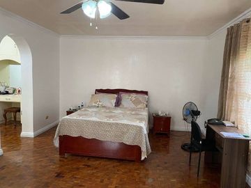 PRICE REDUCED! 4 bedroom, 3 bath home in Royale Tagaytay Estates Phase I