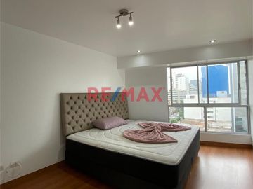 ID: 1076733 Departamento De 125 M2 Con 3 Dorm, Con Walking Closet Y Baño.