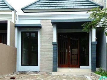 Rumah Manyaran Samping Toko RAMAI Dekat Exit Tol Manyaran Semarang