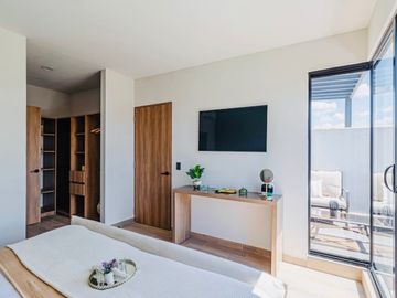 CASA A 15 MINUTOS DE CUERNAVACA, MORELOS; MEX. 3 RECÁMARAS, ALBERCA, MULTI CANCHAS, PET PARK.