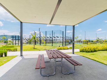 CASA A 15 MINUTOS DE CUERNAVACA, MORELOS; MEX. 3 RECÁMARAS, ALBERCA, MULTI CANCHAS, PET PARK.
