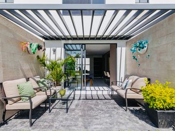 CASA A 15 MINUTOS DE CUERNAVACA, MORELOS; MEX. 3 RECÁMARAS, ALBERCA, MULTI CANCHAS, PET PARK.