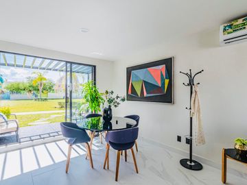 CASA A 15 MINUTOS DE CUERNAVACA, MORELOS; MEX. 3 RECÁMARAS, ALBERCA, MULTI CANCHAS, PET PARK.