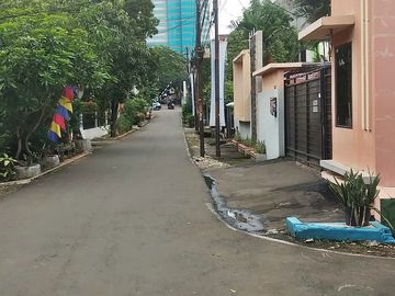 Rumah Kost 29 Kamar Dekat Kampus Binus Kemanggisan Palmerah