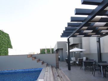 Departamento de lujo con amenidades, áreas comunes, Gym, alberca, roof, ludoteca y más.