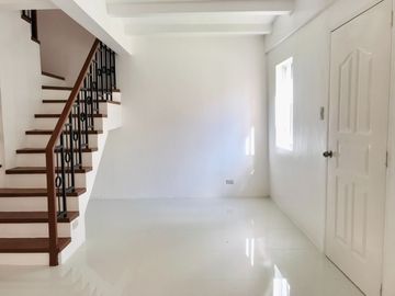 READY TO MOVE-IN 4-BR HOUSE AND LOT FOR SALE IN SILANG