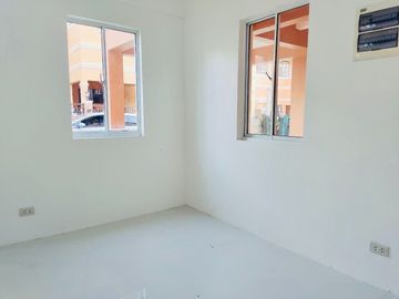 READY TO MOVE-IN 4-BR HOUSE AND LOT FOR SALE IN SILANG