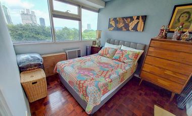 🌆 Experience Opulent Living: 1BR Condo with Parking Spaces at The Fifth Avenue, BGC! Secure Your Dream Home Today! 🛋️