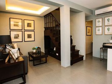 FOR SALE SPACIOUS 5 BEDROOM 2 STOREY HOUSE IN CAMELLA BOGO CITY, CEBU