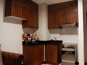 GRAND QUARTIER - READY FOR OCCUPANCY 1 BEDROOM CONDOTEL AT CROSSWIDS TAGAYTAY (2F-C)