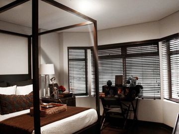 GRAND QUARTIER - READY FOR OCCUPANCY 1 BEDROOM CONDOTEL AT CROSSWIDS TAGAYTAY (2F-C)