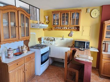 CASA 3 PISOS CON DPTO PARALELA 13 AV. LA MARINA