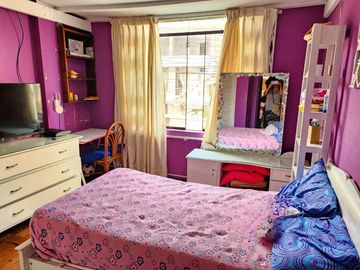 CASA 3 PISOS CON DPTO PARALELA 13 AV. LA MARINA