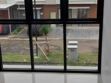 Rumah 2 Lantai Minimalis 4 Kamar Di Jakarta Timur