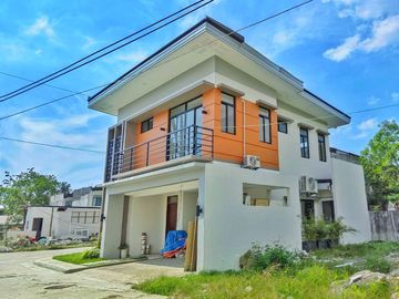 4BR Brand New RFO Single Detached Furnished House & Lot in Pooc, Talisay near SRP