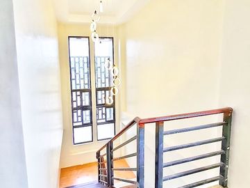 4BR Brand New RFO Single Detached Furnished House & Lot in Pooc, Talisay near SRP