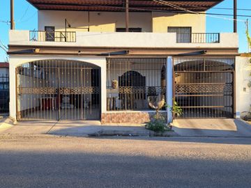 Casa en venta en Lomas de Madrid al norte de la ciudad