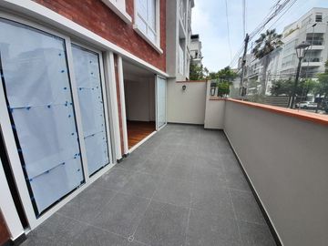 Venta Departamento 1er piso San Isidro
