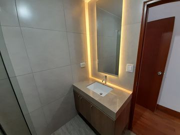 Venta Departamento 1er piso San Isidro