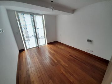 Venta Departamento 1er piso San Isidro