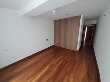 Venta Departamento 1er piso San Isidro