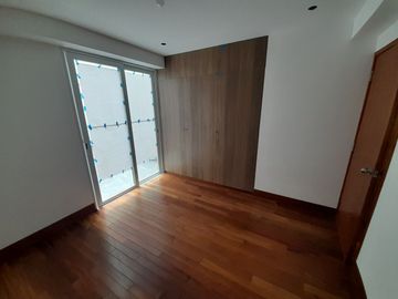 Venta Departamento 1er piso San Isidro
