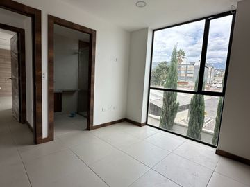Casa de venta en cumbaya a estrenar