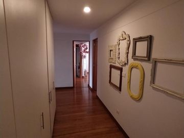 PRECIOSO DEPARTAMENTO CON AMPLIA TERRAZA EN BATALLONES LIBRES DE TRUJILLO, SANTIAGO DE SURCO