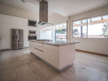 RESIDENCIA EN VENTA EN FRACCIONAMIENTO EL LUCERO