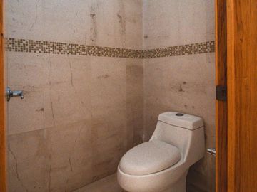 RESIDENCIA EN VENTA EN FRACCIONAMIENTO EL LUCERO