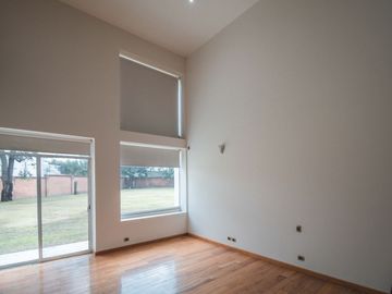 RESIDENCIA EN VENTA EN FRACCIONAMIENTO EL LUCERO