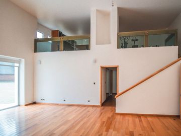 RESIDENCIA EN VENTA EN FRACCIONAMIENTO EL LUCERO
