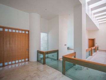 RESIDENCIA EN VENTA EN FRACCIONAMIENTO EL LUCERO