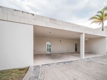 RESIDENCIA EN VENTA EN FRACCIONAMIENTO EL LUCERO