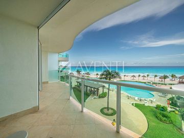Departamento amueblado en Venta, Bay View Grand Condos, Cancún Quintana Roo.