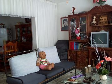 Casa, para 4 familias