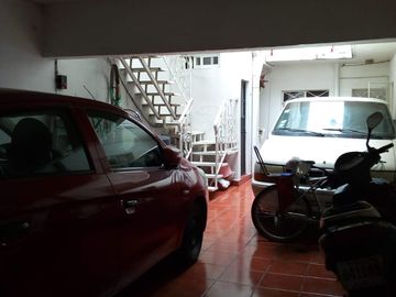 Casa, para 4 familias