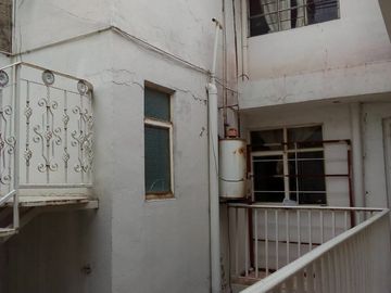 Casa, para 4 familias