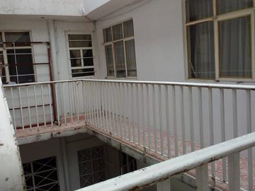 Casa, para 4 familias