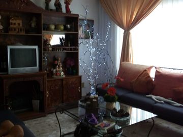 Casa, para 4 familias