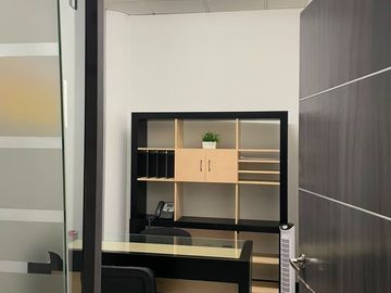 OFICINA EQUIPADA EN RENTA EN AGUASCALIENTES BOSQUES DEL PRADO SUR - SERVICIOS INCLUIDOS