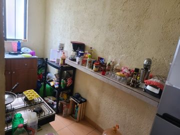 VENTA DE 2 LOCALES, UN DEPARTAMENTO Y UN SALÓN DE EVENTOS EN ARAGÓN - CENTRO, QUERÉTARO.