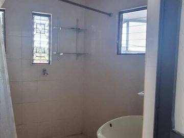 CASA SOLA EN LOMAS DEL CARRIL TEMIXCO