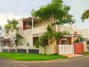 RUMAH MODERN MINIMALIS PURI SURYA JAYA SIDOARJO