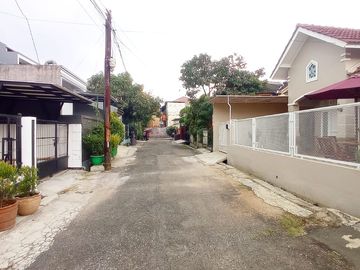 DIJUA RUMAH ASRI SIAP HUNI NYAMAN @ KOMPLEK PERMATA KOPO BANDUNG