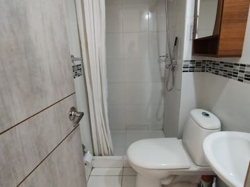 SE VENDE  HERMOSO APARTAMENTO EN  HACIENDA MADRID