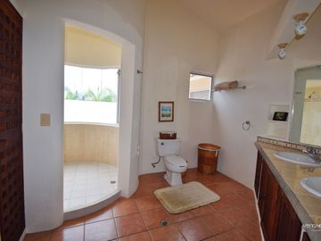 Villa con vista al mar y acceso a la playa - Huatulco