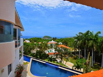 Villa con vista al mar y acceso a la playa - Huatulco