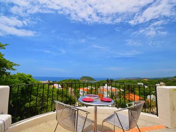 Villa con vista al mar y acceso a la playa - Huatulco