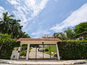 Villa con vista al mar y acceso a la playa - Huatulco